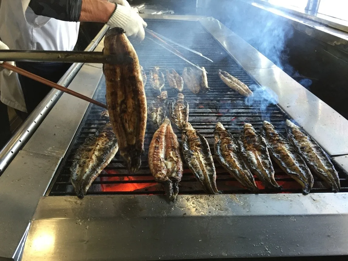 本物の国産うなぎ☆タレが無くて食べられます!